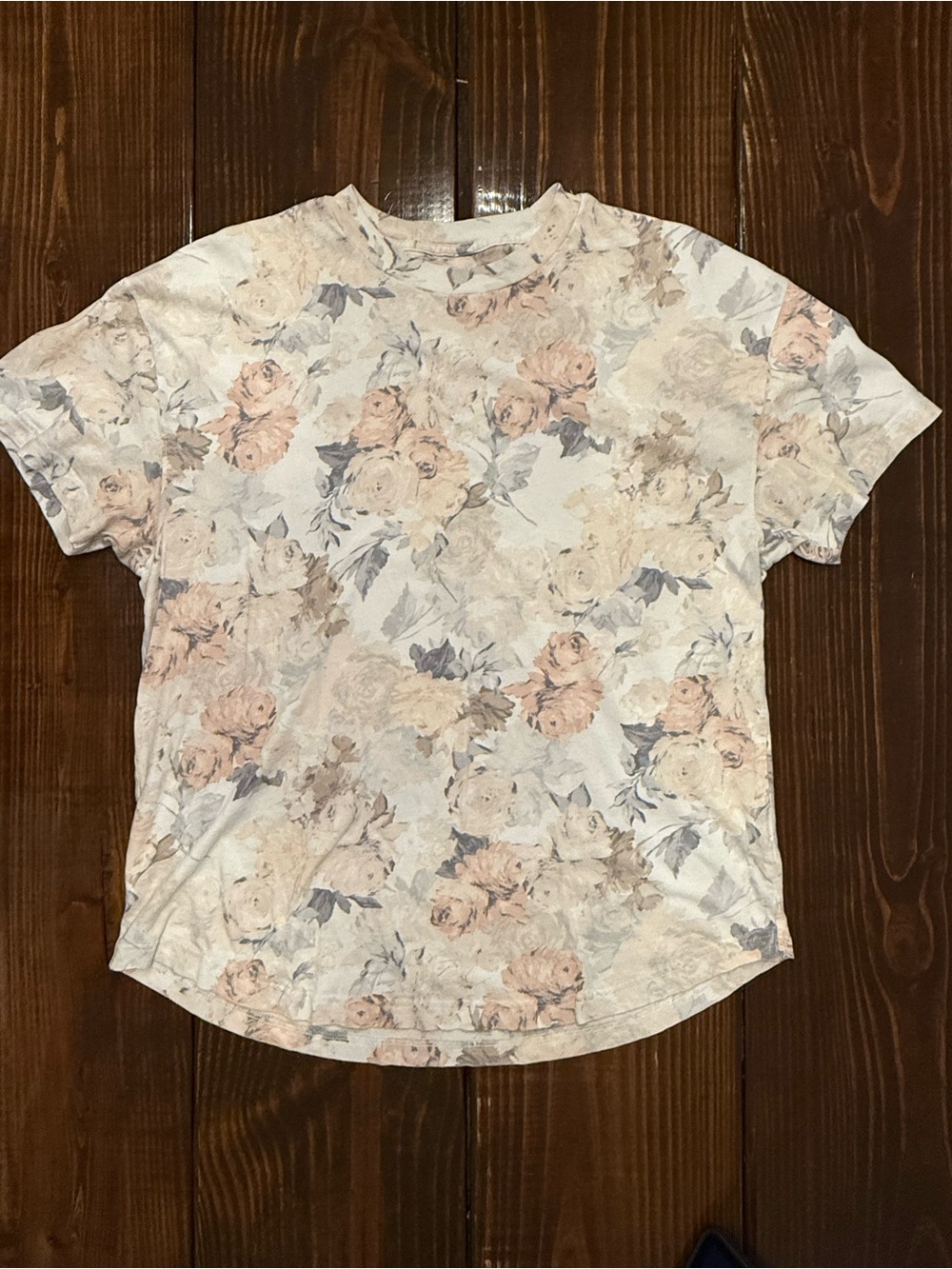 Abercrombie & Fitch Floral Crewneck Short-Sleeve Shirt - Peach & Cream